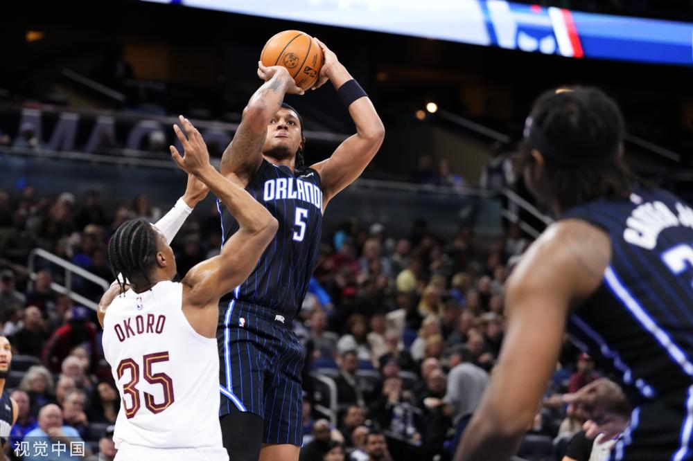 繁的眼神交 繁的眼神交