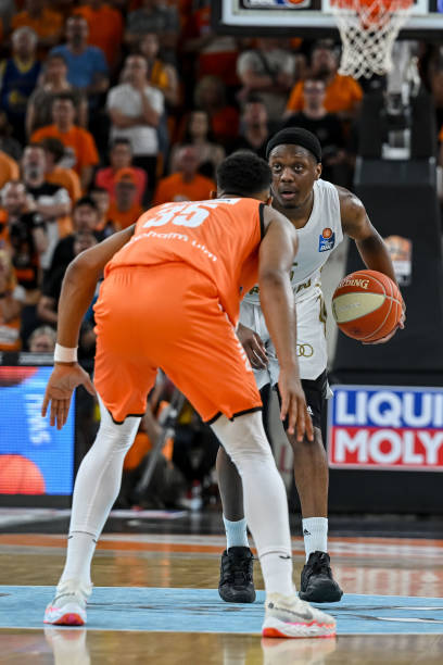 准三分到内 准三分到内