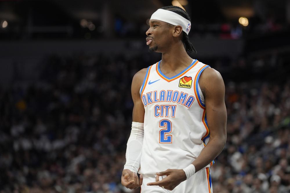 后防线的稳 后防线的稳